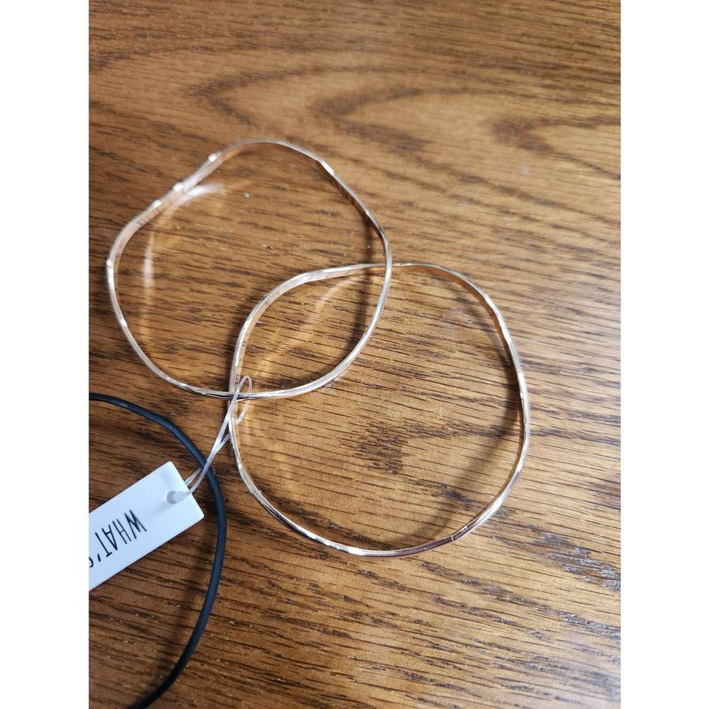 What's Hot 3 Bangle bracelets